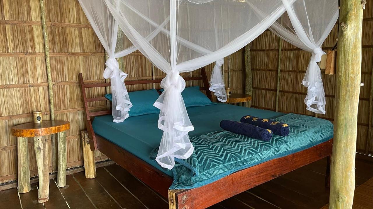 Nyande Raja Ampat Hotel Pulau Mansuar Luaran gambar